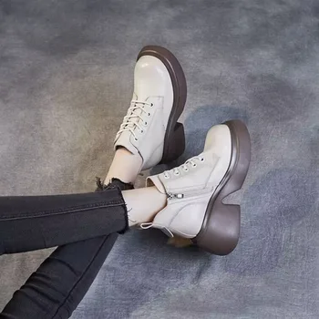 2023 New Fashion alkalmi női csizma sarokgyökér vastag talp pu felső növekedés alkalmi cipő keresztpánt 35-40