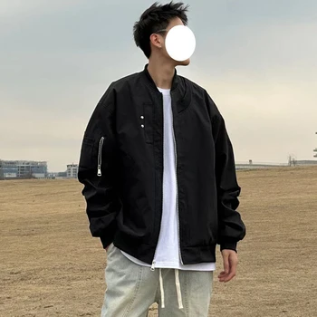 Őszi koreai divat férfi bombázó dzseki 2023 alkalmi utcai ruházat kabátok férfi kabátok Tömör cipzáras széldzseki pilótadzsekik